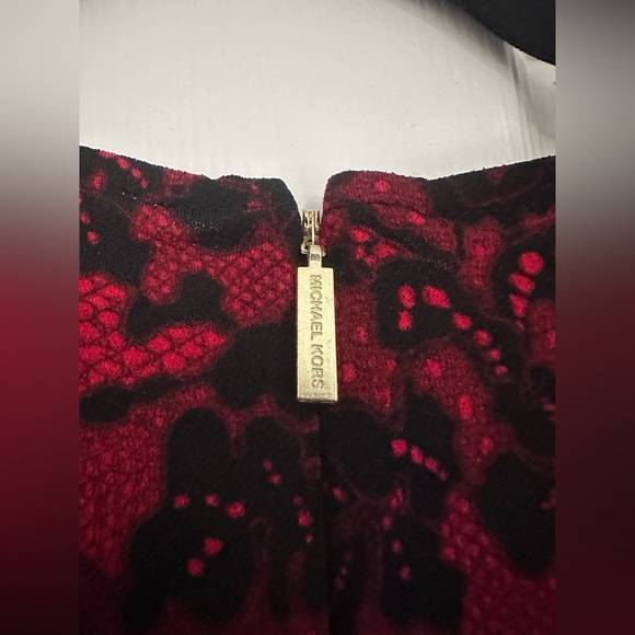 Michael Kors Long Sleeve Red and Black Floral Print Ruffled Body-con Dress - Picture 5 of 8
